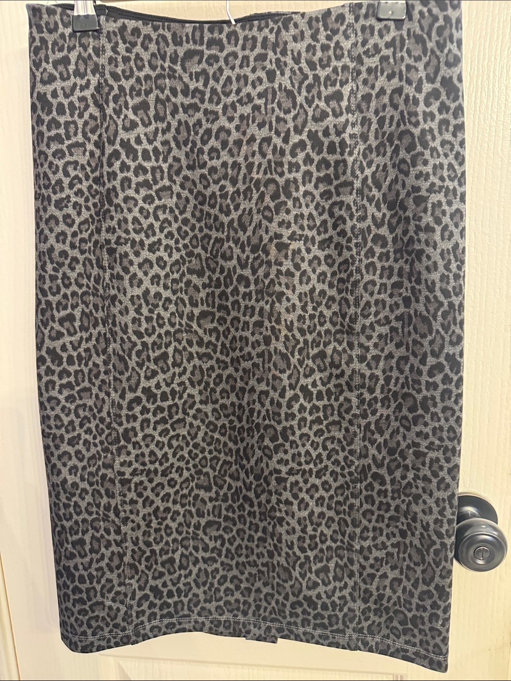 Liverpool Leopard Print Pencil Skirt in Charcoal Gray